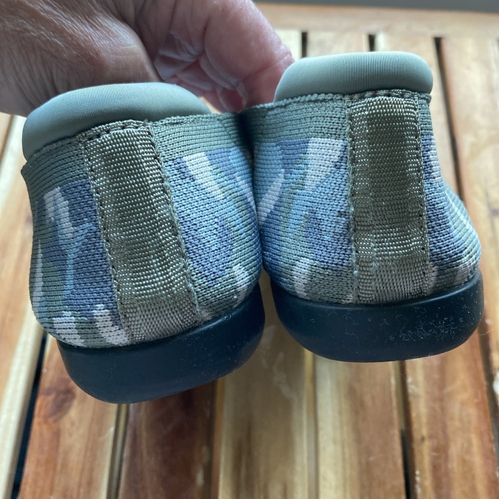 Clarks Cloud steppers washable flats size 7.5 - Picture 6 of 7